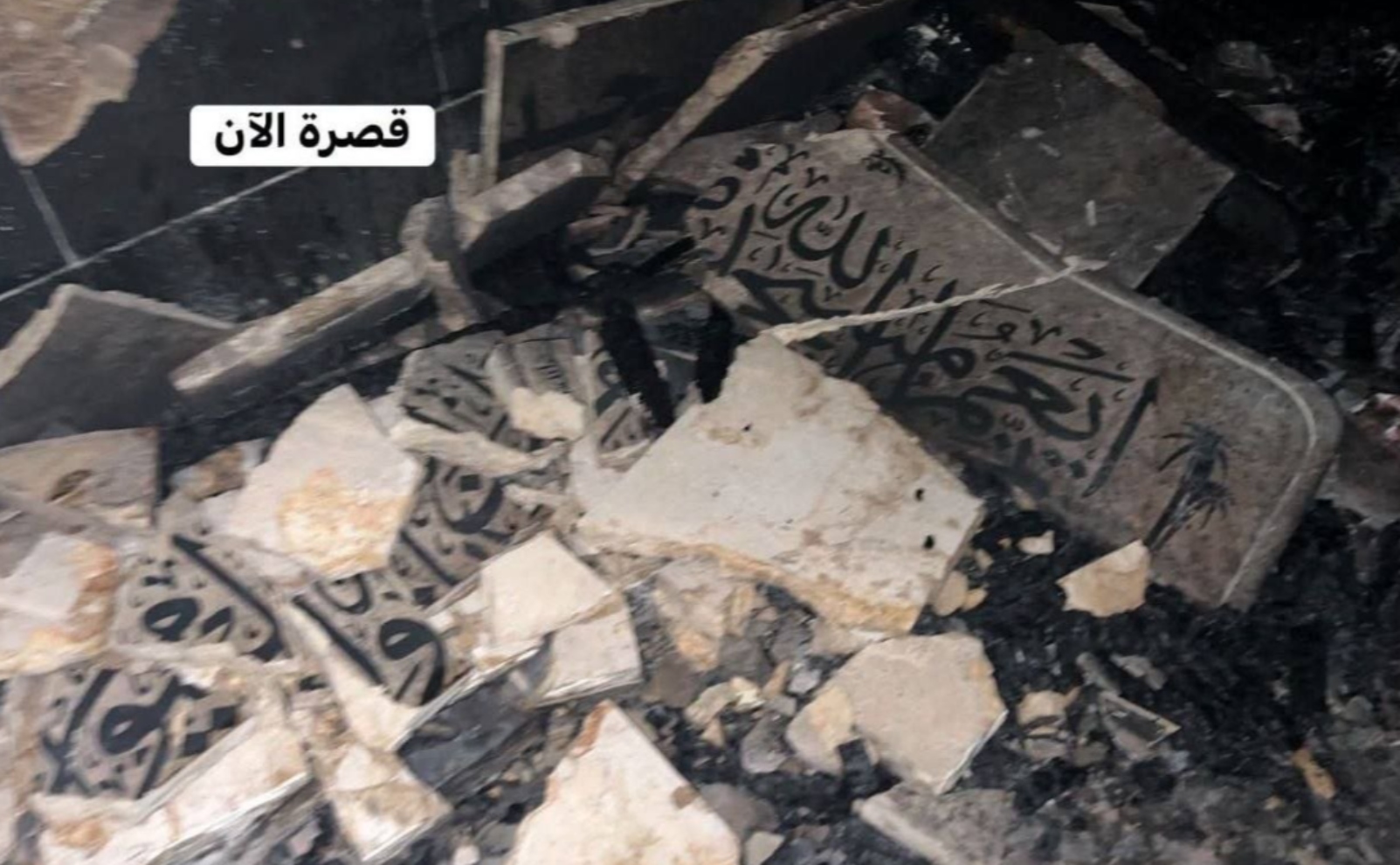 تحت إشراف الجيش.. مستوطنون يحرقون مسجدين بالضفة